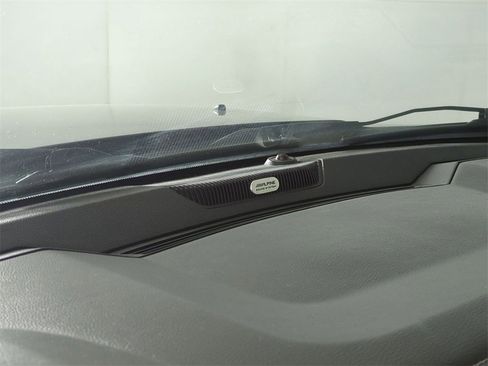 Used 2013 RAM 1500 Laramie w/ Convenience Group image 23