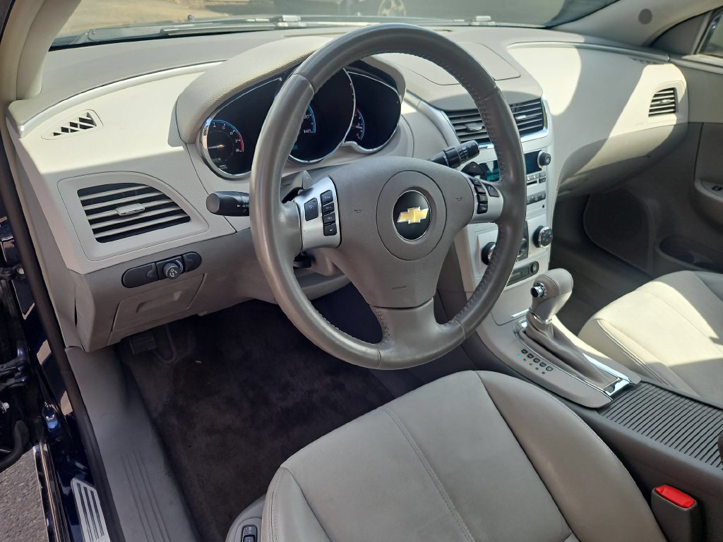Used 2009 Chevrolet Malibu LT w/ Premium Audio Package FWD image 13