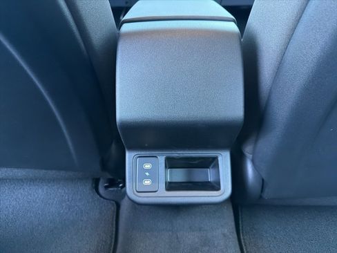 New 2025 Kia K4 LXS image 23