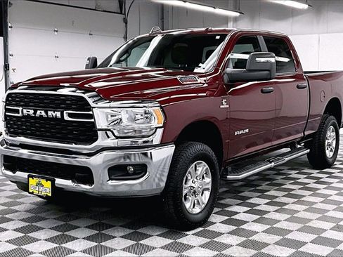 Used 2024 RAM 2500 Big Horn image 10