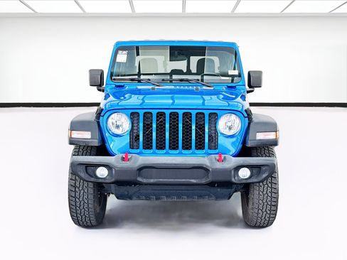 Used 2020 Jeep Gladiator Sport w/ Quick Order Package 24S AWD/4WD image 2