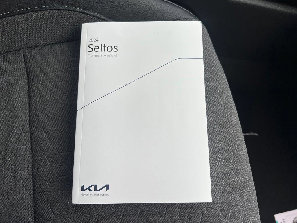 Certified 2024 Kia Seltos S FWD image 27