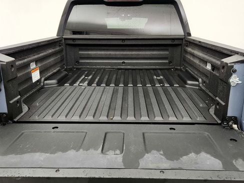Used 2025 Honda Ridgeline Sport image 22