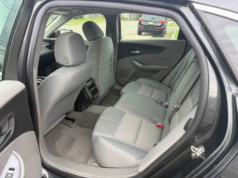 Used 2014 Chevrolet Impala LS FWD image 15