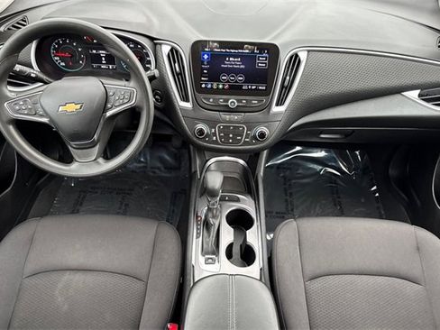 Used 2023 Chevrolet Malibu LT image 15