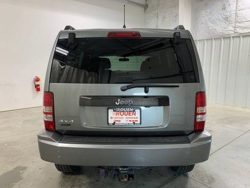Used 2012 Jeep Liberty Sport w/ Popular Equipment Group AWD/4WD image 6