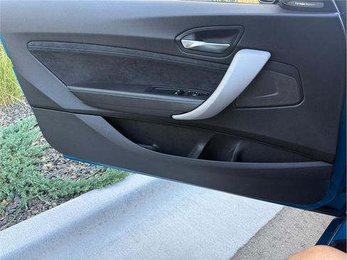 Used 2017 BMW M2 image 28