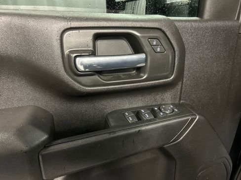 Used 2024 GMC Sierra 2500 Pro w/ Convenience Package image 14