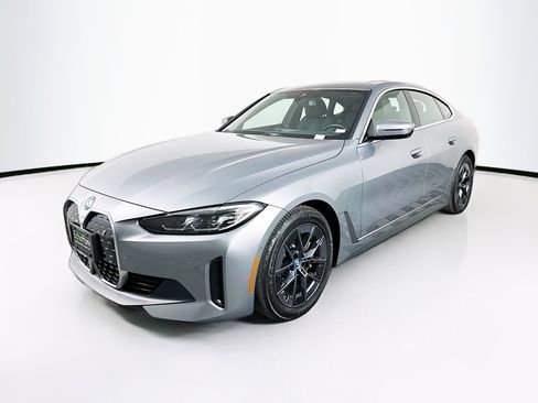 Used 2024 BMW i4 xDrive40i image 3