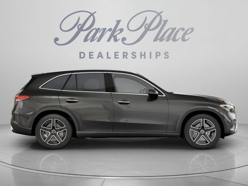 Used 2026 Mercedes-Benz GLC 300 image 26