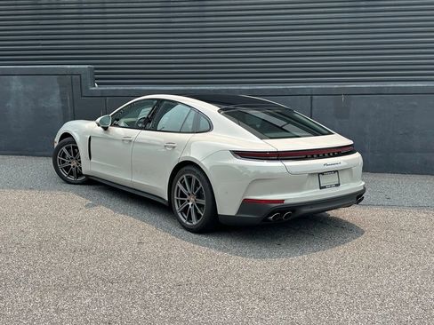 Certified 2026 Porsche Panamera 4 AWD/4WD image 3