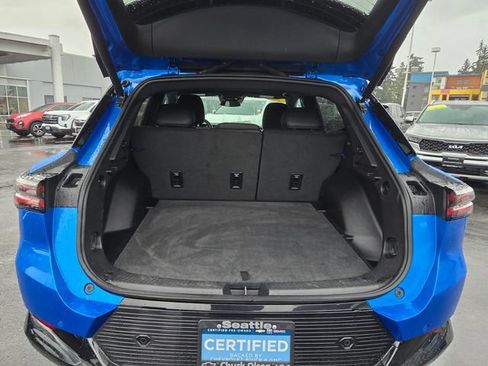 Certified 2025 Chevrolet Equinox EV LT w/ Convenience Package image 21