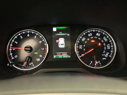 Used 2022 Toyota RAV4 XLE w/ Convenience Package image 29