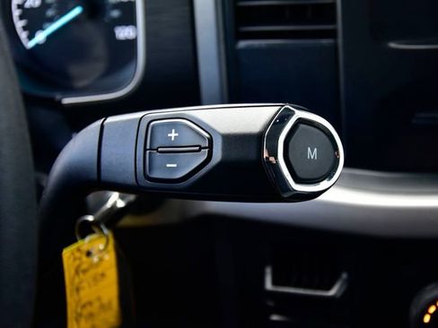 Used 2023 Ford F150 XLT image 25