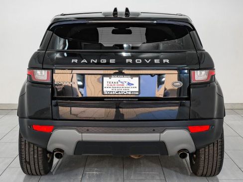 Used 2017 Land Rover Range Rover Evoque SE Premium image 7