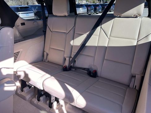 Certified 2021 Cadillac Escalade Premium Luxury w/ Driver Assist Tech Package image 21