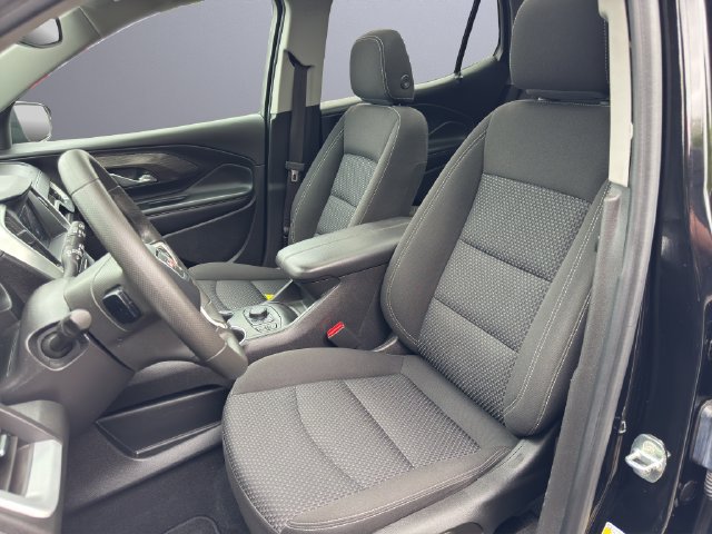 Used 2023 GMC Terrain SLE w/ Driver Convenience Package AWD/4WD image 14