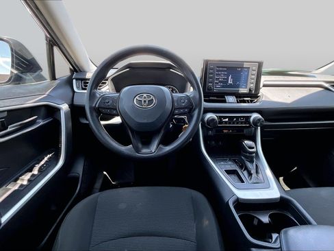 Used 2021 Toyota RAV4 LE w/ Carpet Mat Package (TMS) FWD image 5