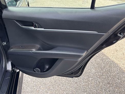 Certified 2022 Toyota Camry SE image 42