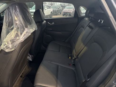 Used 2023 Hyundai Kona Limited w/ Cargo Package image 9