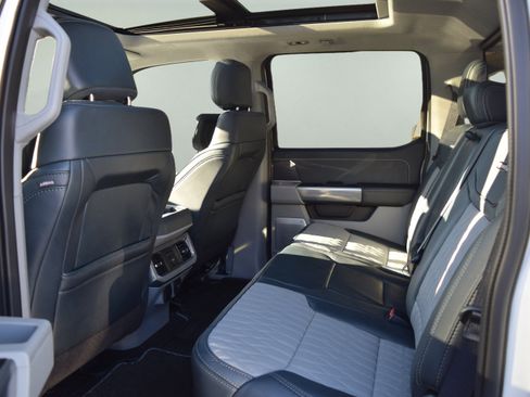 Used 2024 Ford F350 Limited w/ FX4 Off-Road Package image 8