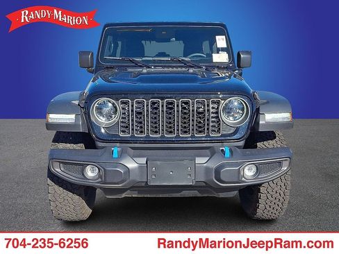 Used 2025 Jeep Wrangler Unlimited Rubicon 4xe w/ Safety Group AWD/4WD image 2