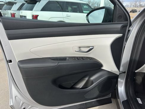 New 2026 Hyundai Tucson SEL image 10