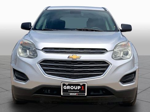 Used 2017 Chevrolet Equinox LS FWD image 4