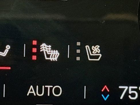 New 2026 GMC Terrain Denali w/ LPO, Floor Liner Package image 19