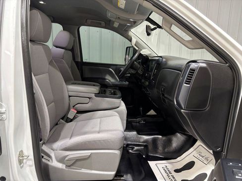 Used 2017 Chevrolet Silverado 2500 W/T w/ WT Convenience Package image 12