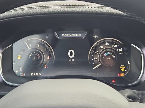 New 2026 RAM 2500 Laramie AWD/4WD image 21