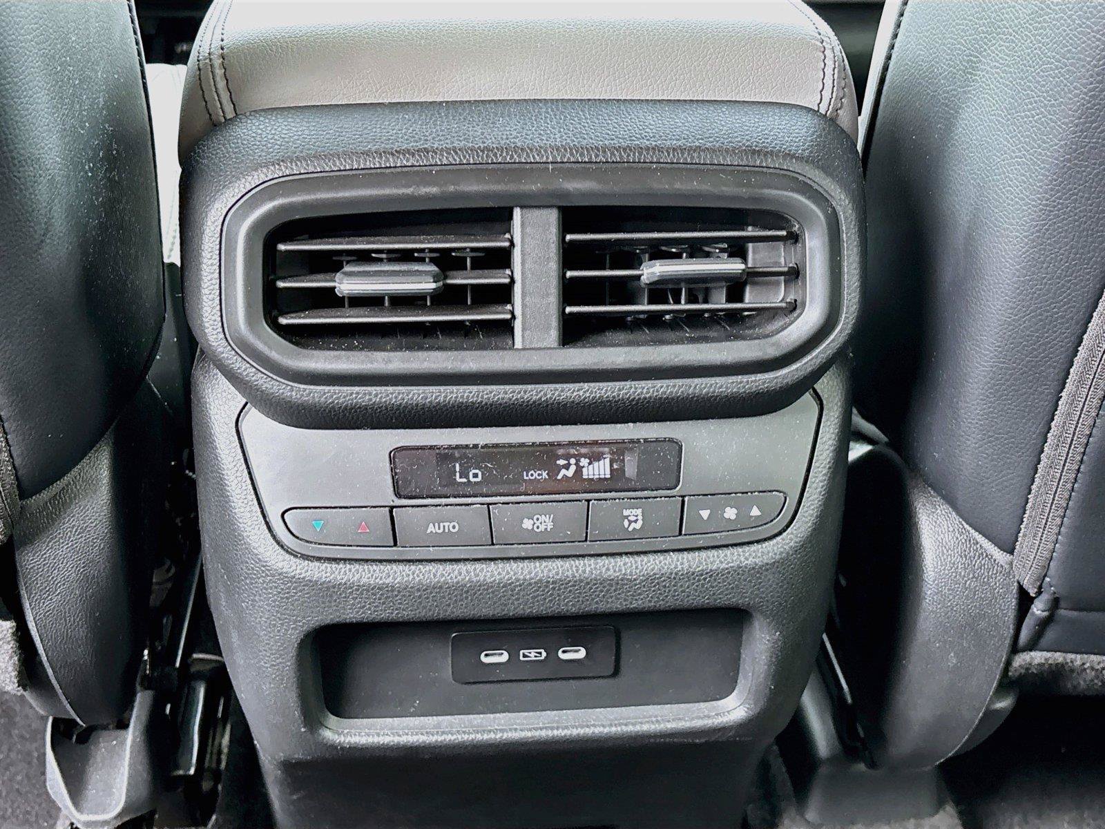 Certified 2025 Honda Pilot EX-L image 28