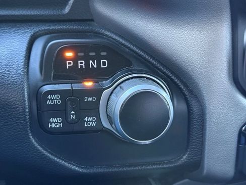 Used 2019 RAM 1500 Big Horn image 29