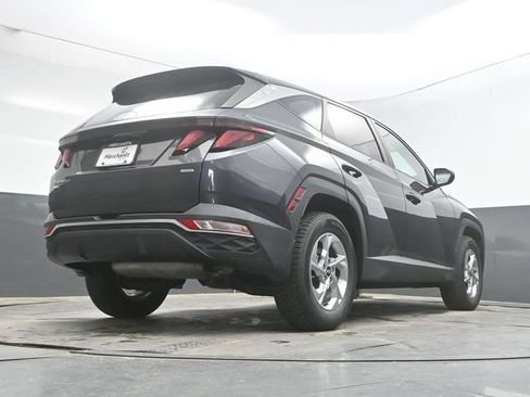 Used 2022 Hyundai Tucson SE AWD/4WD image 36