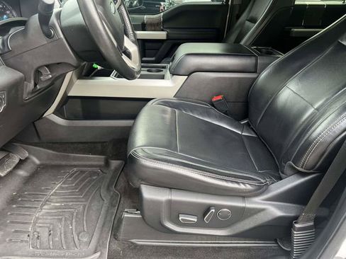 Used 2017 Ford F250 Lariat w/ Tow Technology Bundle image 16