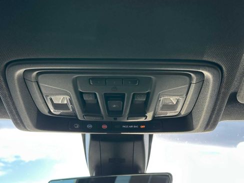 Used 2019 GMC Sierra 1500 AT4 w/ AT4 Premium Package image 31