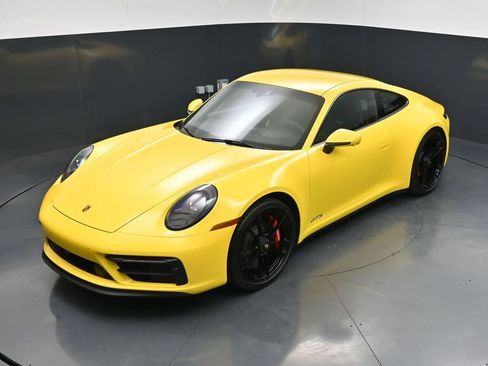 Used 2022 Porsche 911 Carrera GTS w/ Premium Package RWD image 14