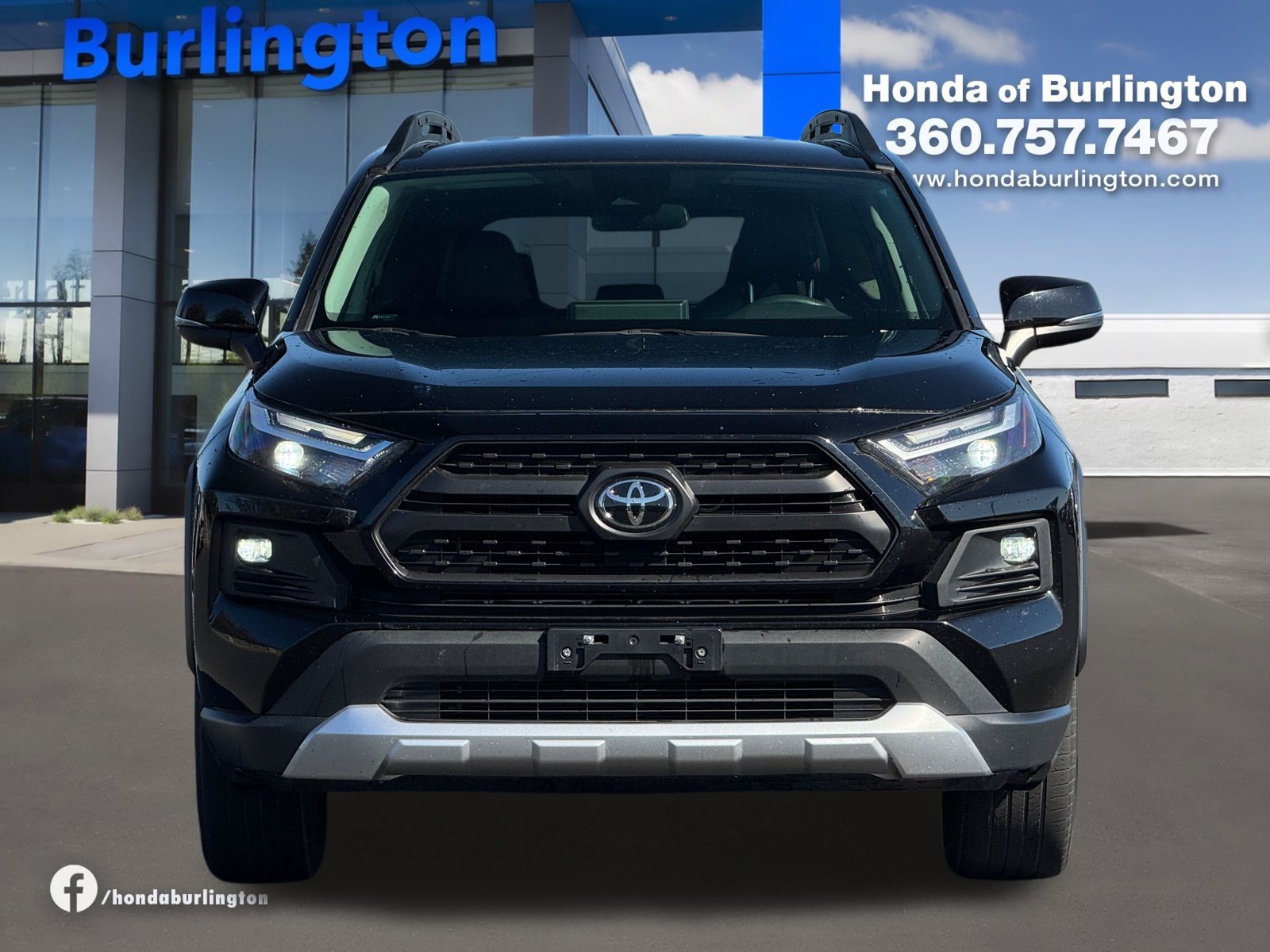 Used 2024 Toyota RAV4 Adventure AWD/4WD image 10