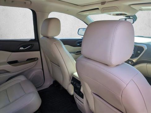 Used 2018 GMC Acadia Denali w/ Technology Package image 22