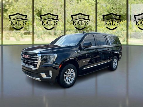 Used 2022 GMC Yukon XL SLT AWD/4WD image 1
