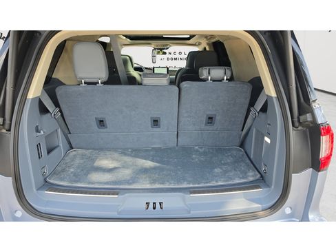 Used 2020 Lincoln Navigator Black Label w/ Cargo Convenience Package AWD/4WD image 24