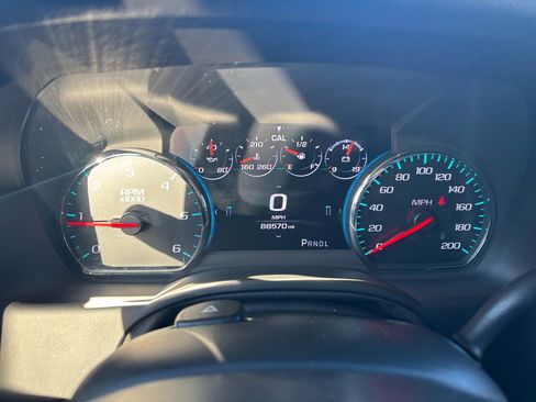 Used 2017 GMC Yukon Denali image 24