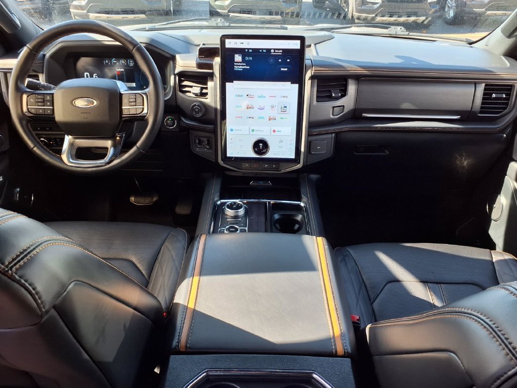 Used 2024 Ford Expedition Max Platinum AWD/4WD image 24