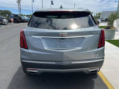 Used 2024 Cadillac XT5 Premium Luxury w/ Platinum Package AWD/4WD image 6