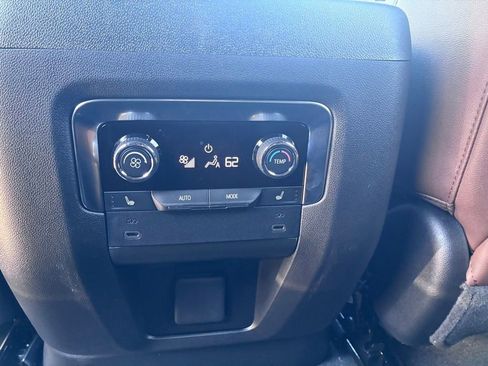 New 2026 Chevrolet Tahoe High Country AWD/4WD image 19