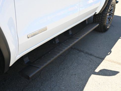 Used 2023 GMC Canyon Elevation w/ Elevation Premium Package image 14