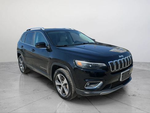 Used 2019 Jeep Cherokee Limited image 15