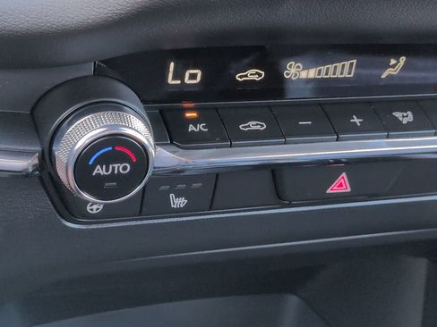 New 2026 MAZDA MAZDA3 Hatchback w/ Appearance Package image 22