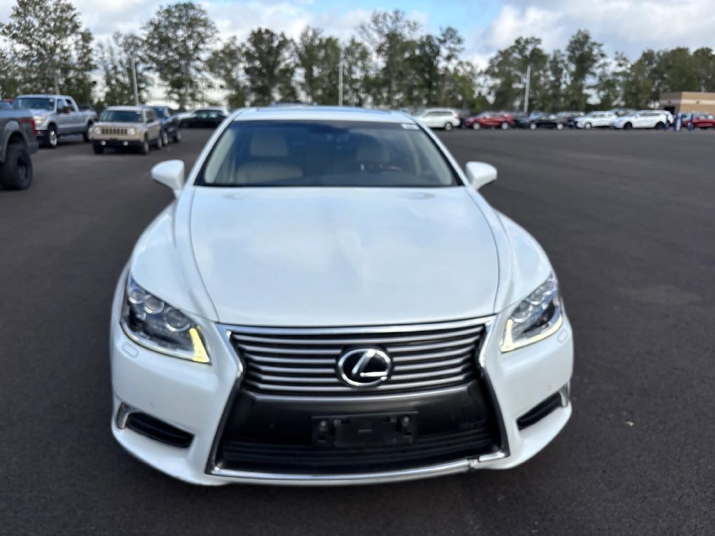 Used 2015 Lexus LS 460 L RWD image 2