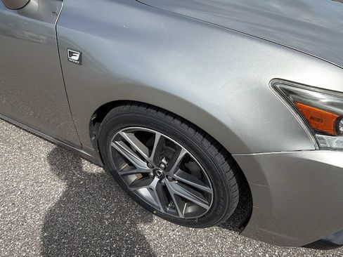 Used 2017 Lexus CT 200h w/ Navigation System Package FWD image 10